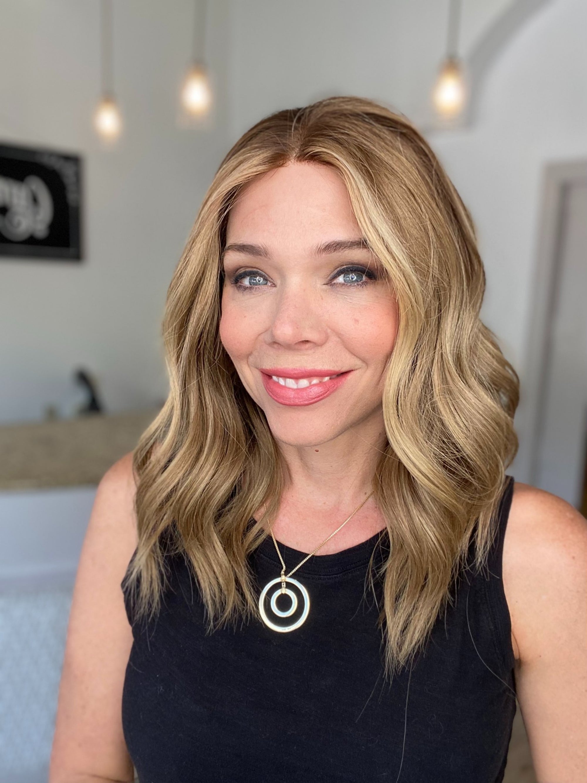 # 7928 GARDEAUX DELUXE LACE TOP WIG (MEDIUM CAP)