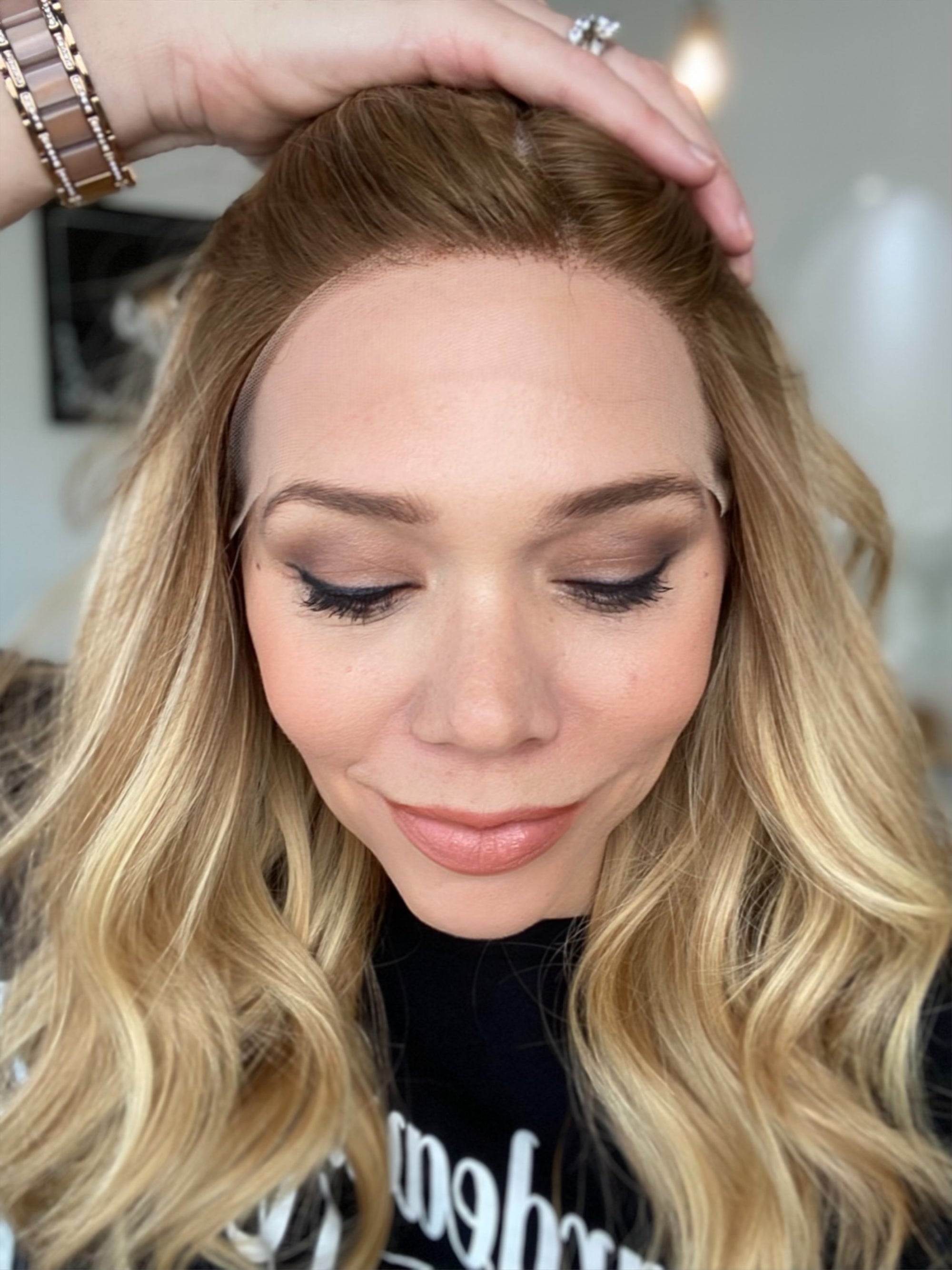 STOCK # LMSU.13 GARDEAUX DELUXE DOUBLE LACE TOP SILICONE LINED WIG (MEDIUM CAP)