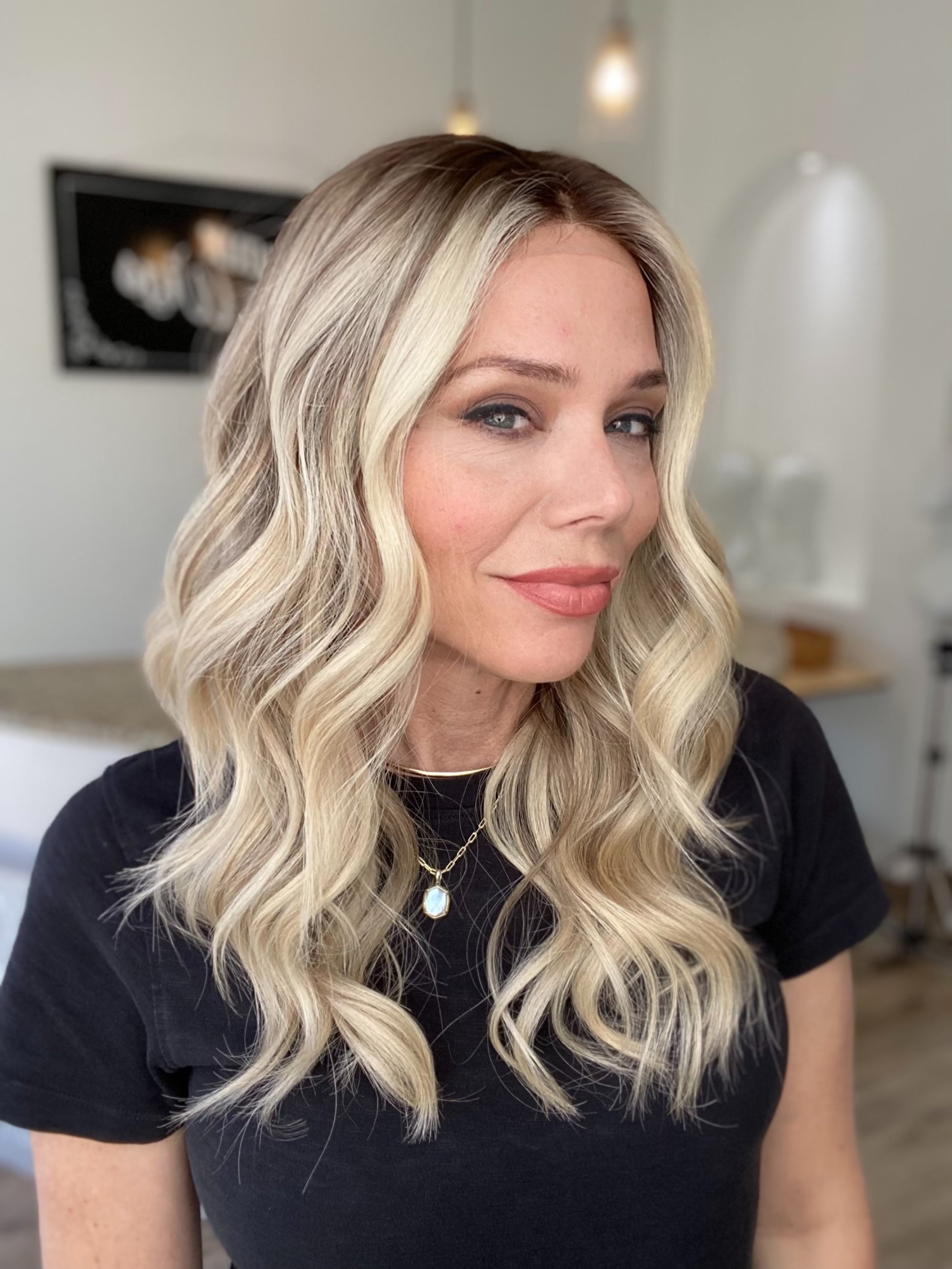 # 8571 GARDEAUX DELUXE HAND TIED, SILICONE LINED GRIPPER WIG (LARGE CAP)