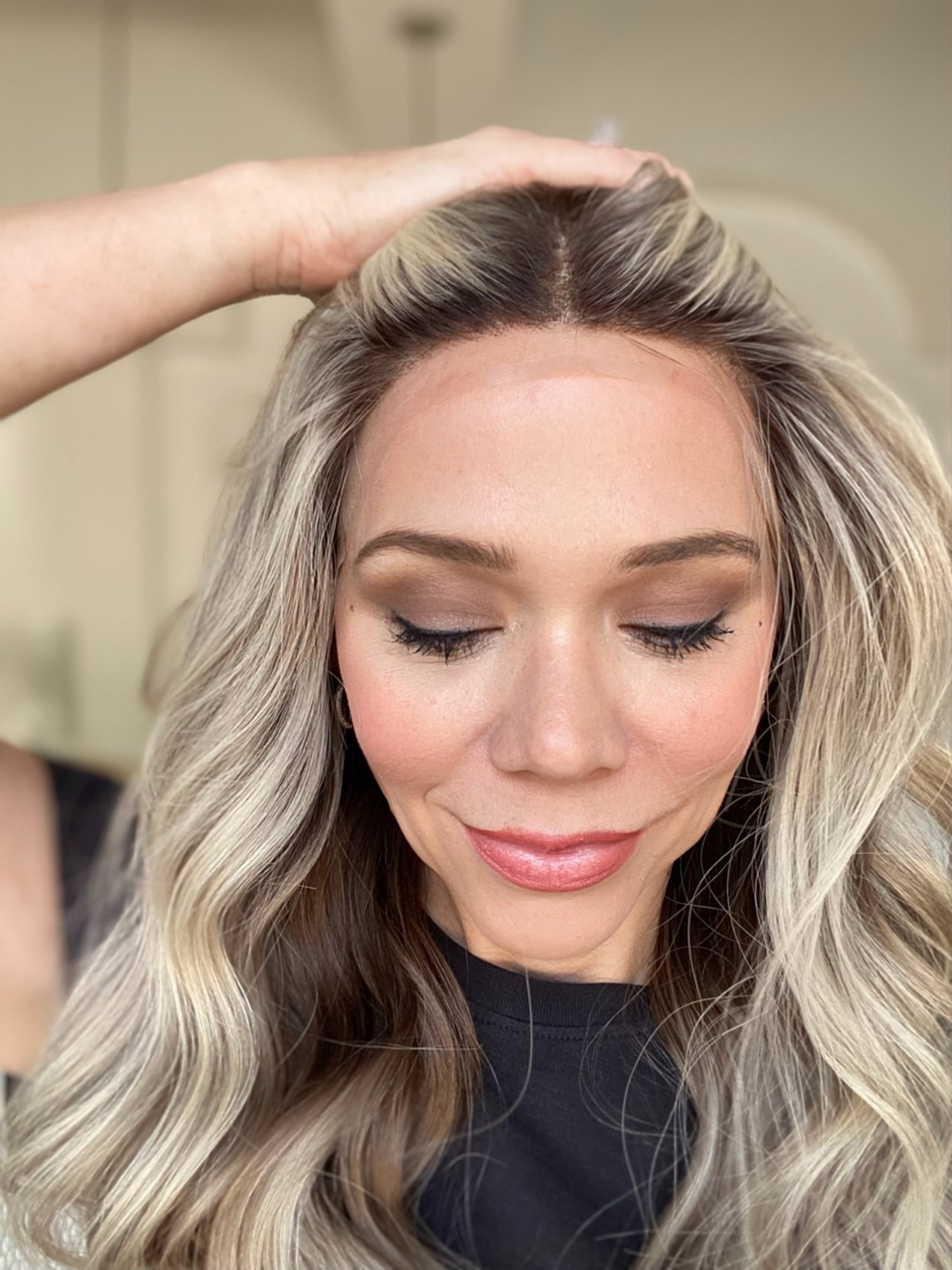 # G-8471 GARDEAUX DELUXE HAND TIED DOUBLE LACE TOP WIG (MEDIUM CAP)