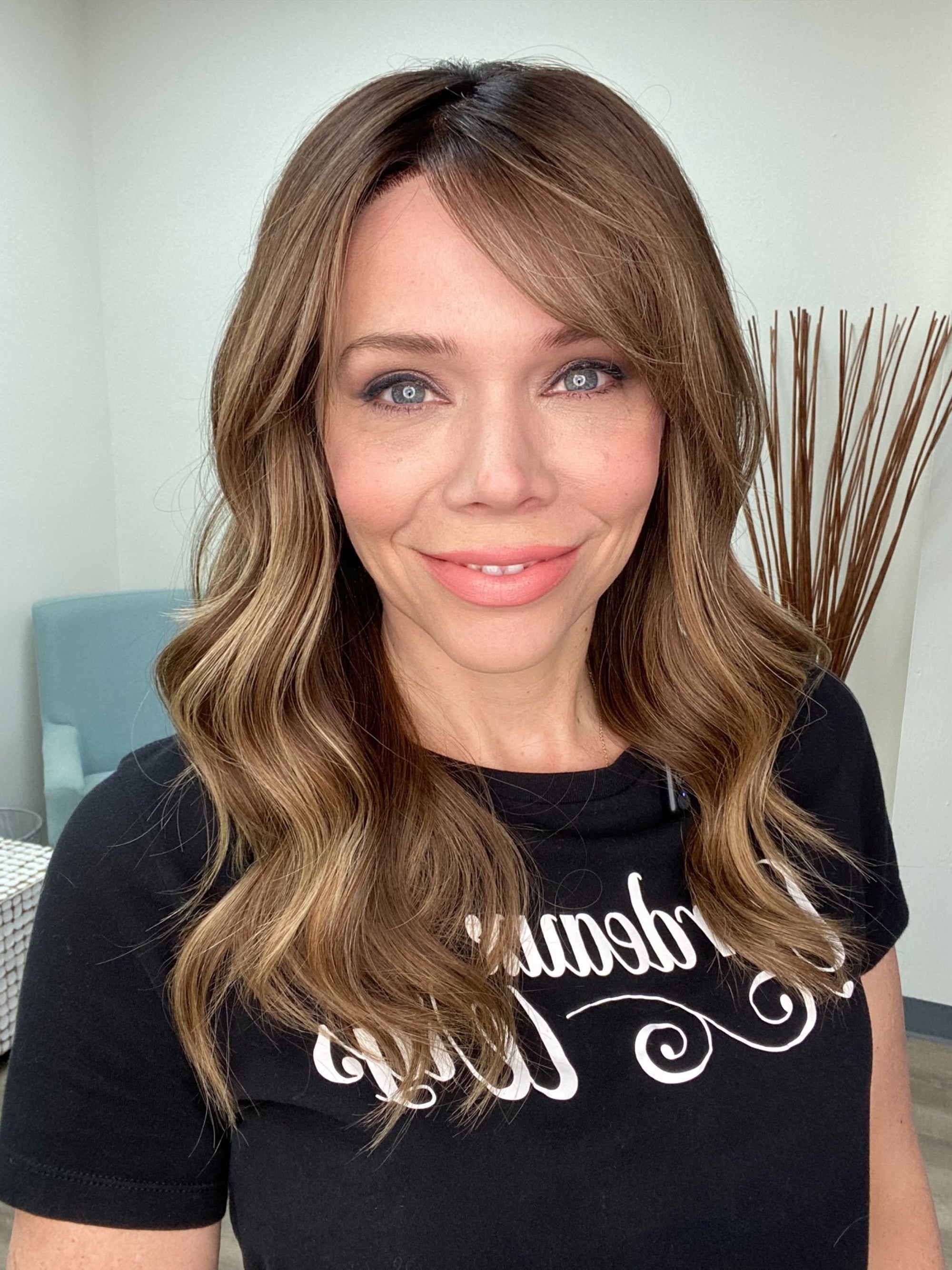 # G-8686 GARDEAUX DELUXE HAND TIED DOUBLE MONO TOP WIG (MEDIUM CAP)