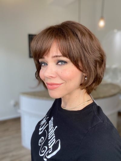 # 7845 GARDEAUX DELUXE HAND TIED MONO TOP WIG (MEDIUM CAP)