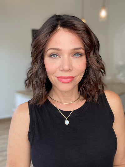 # 8514 GARDEAUX DELUXE MONO TOP WIG (MEDIUM CAP)
