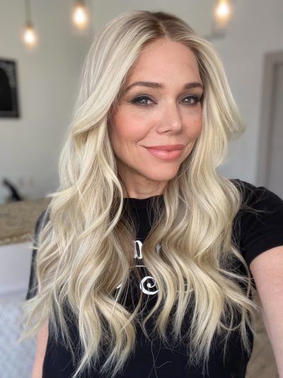 # 8205 GARDEAUX DELUXE LACE TOP WIG (MEDIUM CAP)