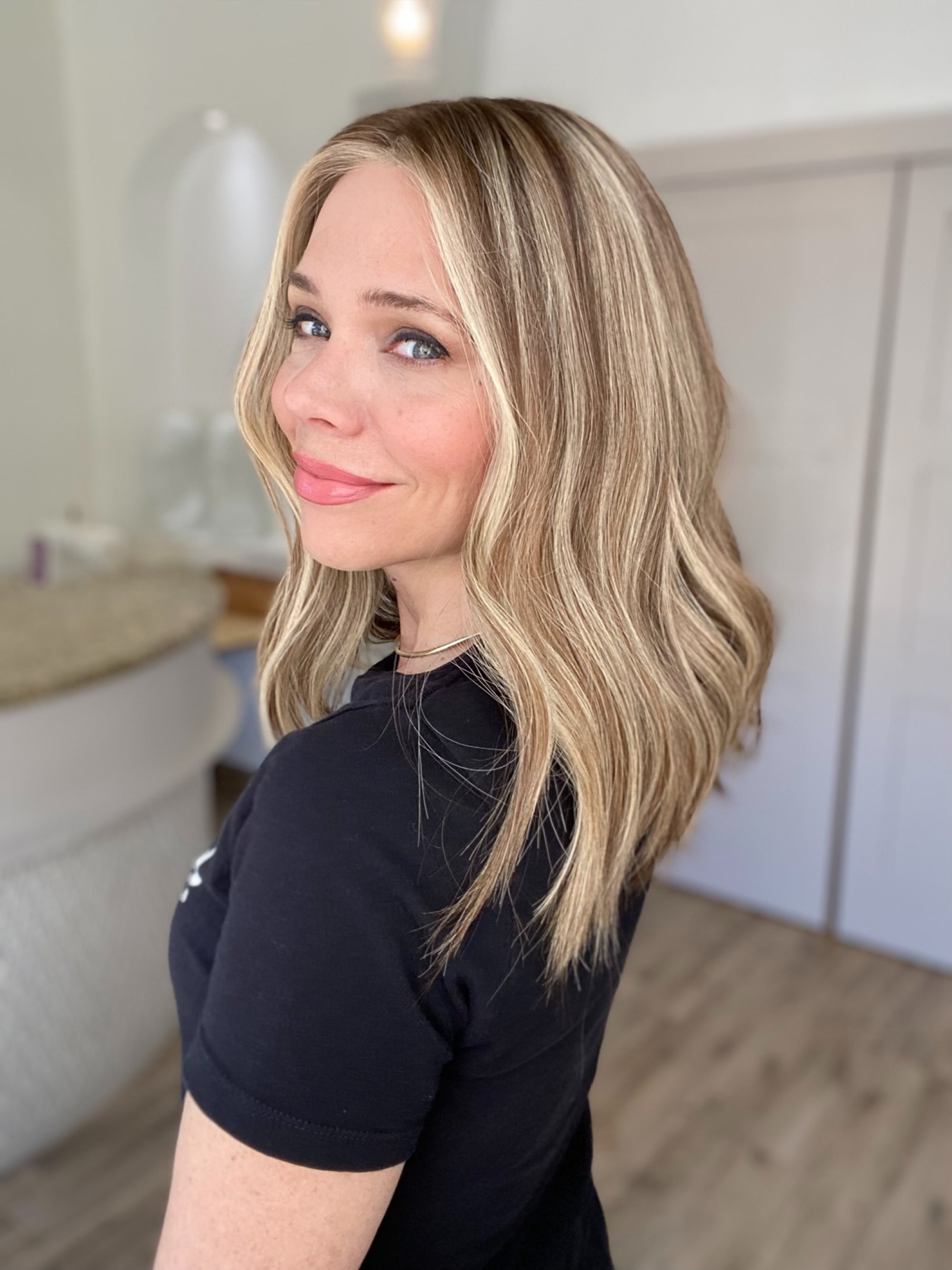 # 8592 GARDEAUX DELUXE DOUBLE LACE TOP WIG (MEDIUM CAP)