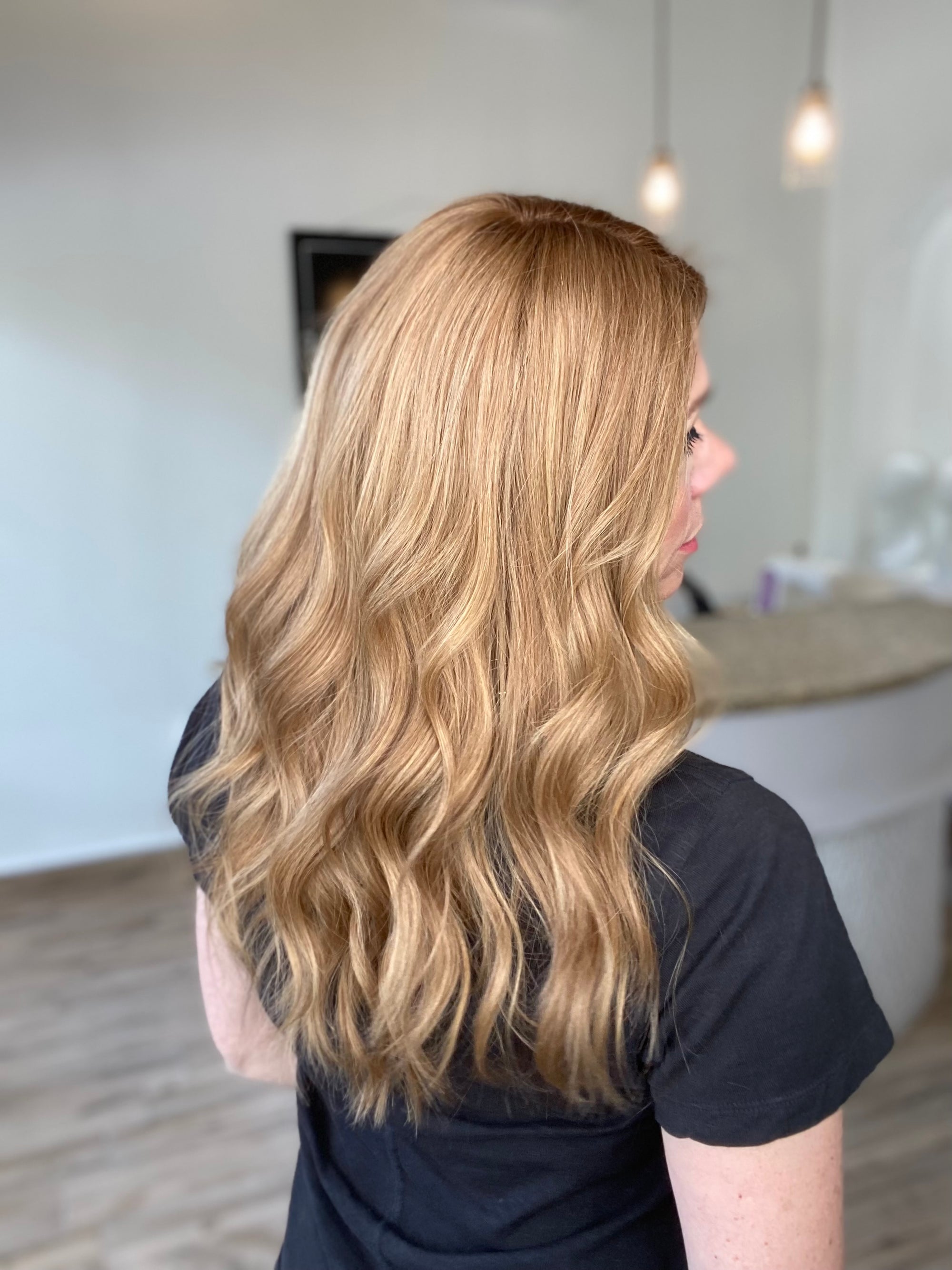 STOCK # JM316 GARDEAUX DELUXE MONO TOP WIG (MEDIUM CAP)