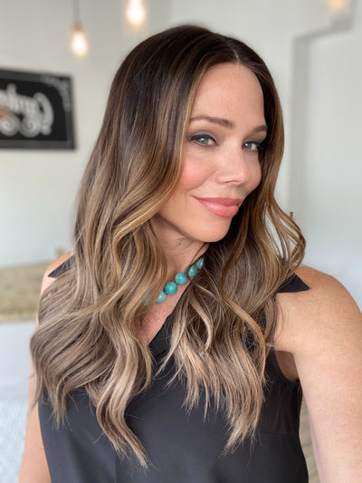 # 8423 GARDEAUX DELUXE LACE TOP WIG (SMALL CAP)