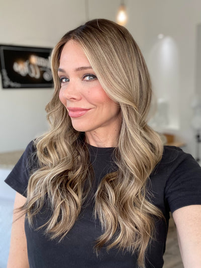 # G-8563 GARDEAUX DELUXE LACE TOP WIG (MEDIUM CAP)