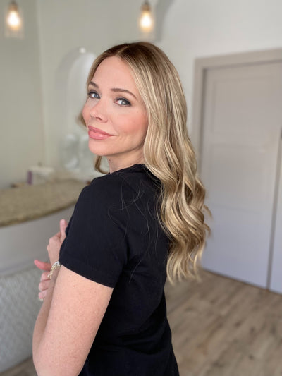 # 8582 GARDEAUX DELUXE LACE TOP WIG (SMALL CAP)