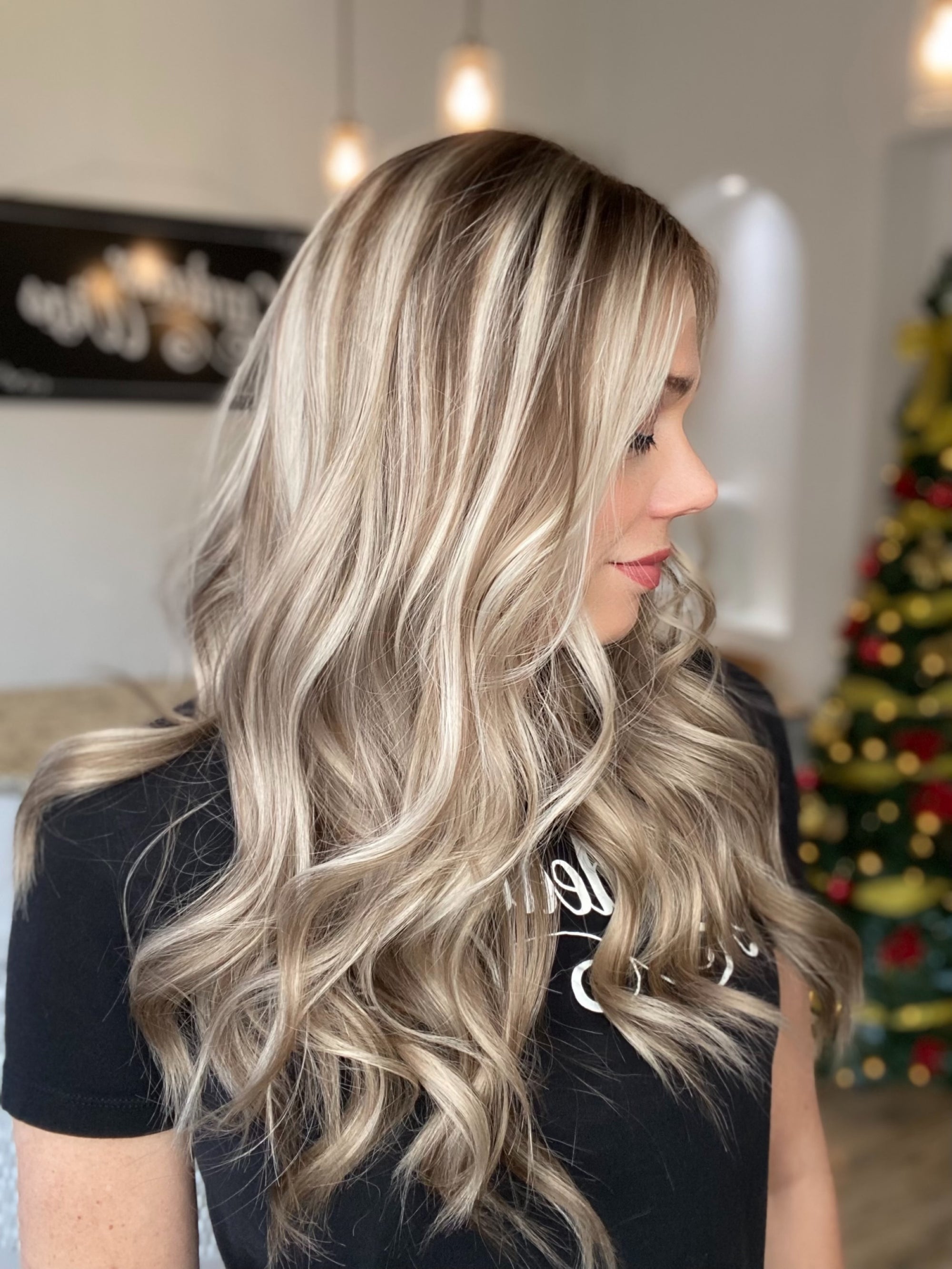 # 8605 GARDEAUX DELUXE DOUBLE LACE TOP WIG (MEDIUM CAP)