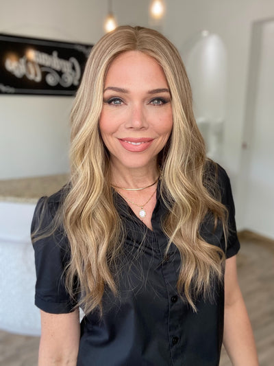 # 8270 GARDEAUX DELUXE HAND TIED DOUBLE MONO TOP WIG (MEDIUM CAP)