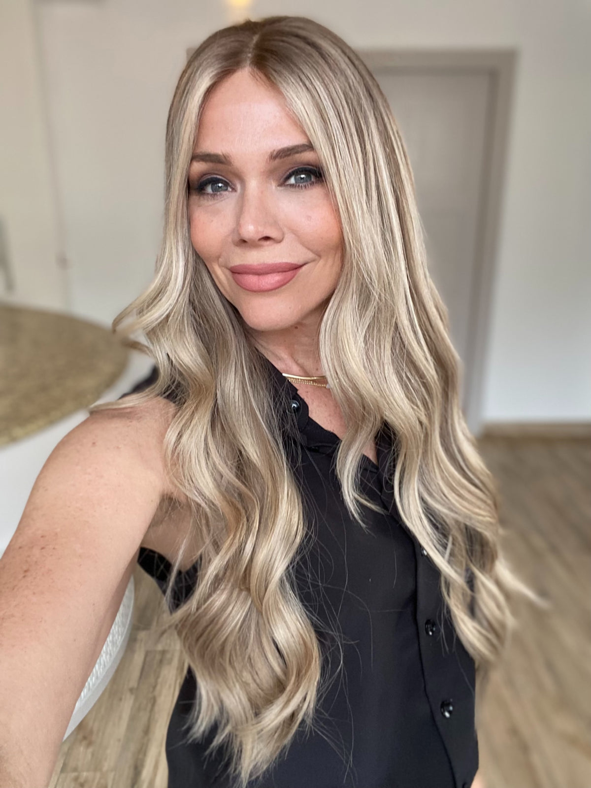 # G-8331 GARDEAUX DELUXE LACE TOP WIG  (SMALL CAP)