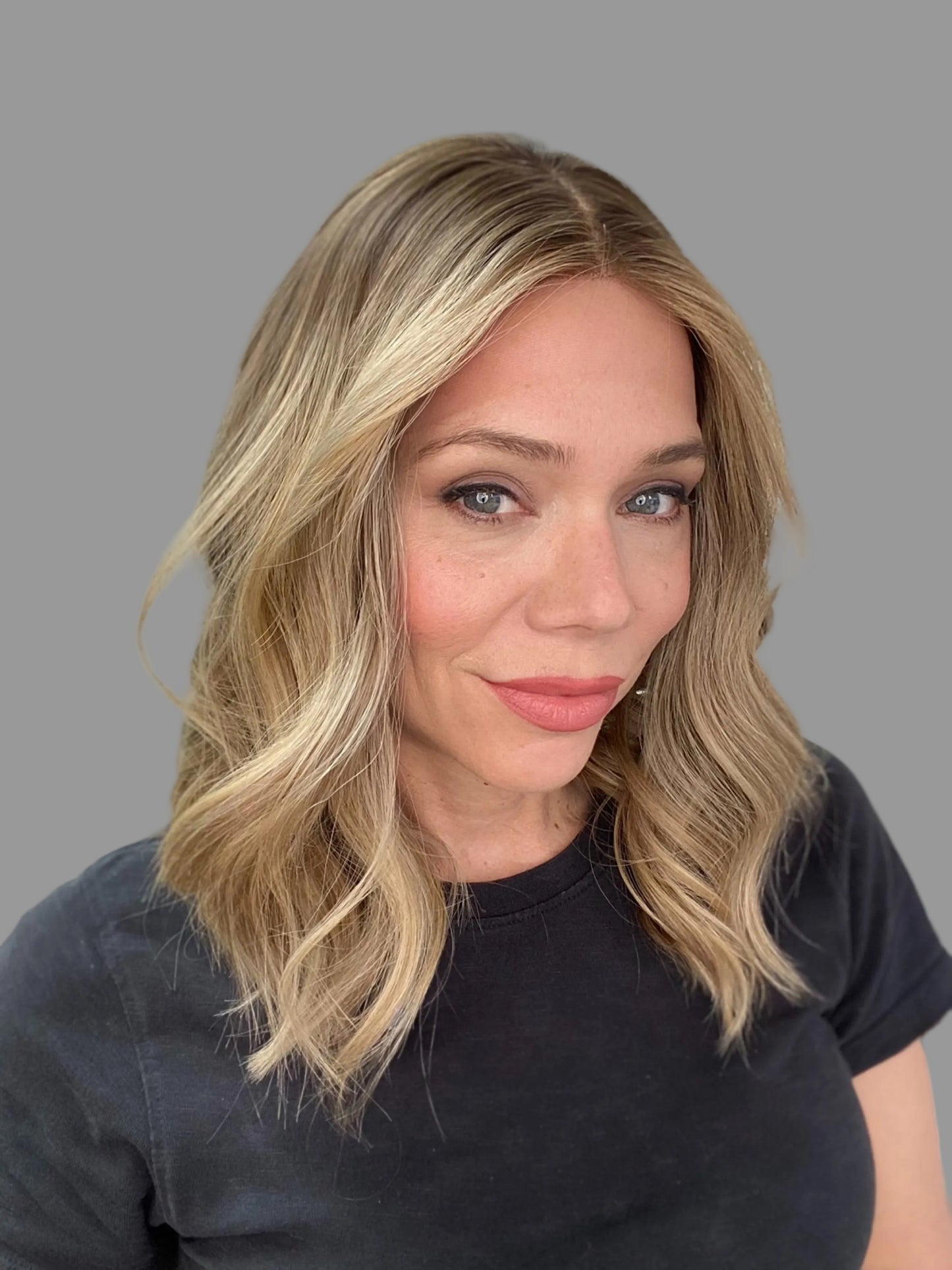 # 8725 GARDEAUX DELUXE SILK TOP LACE FRONT WIG (SMALL CAP)