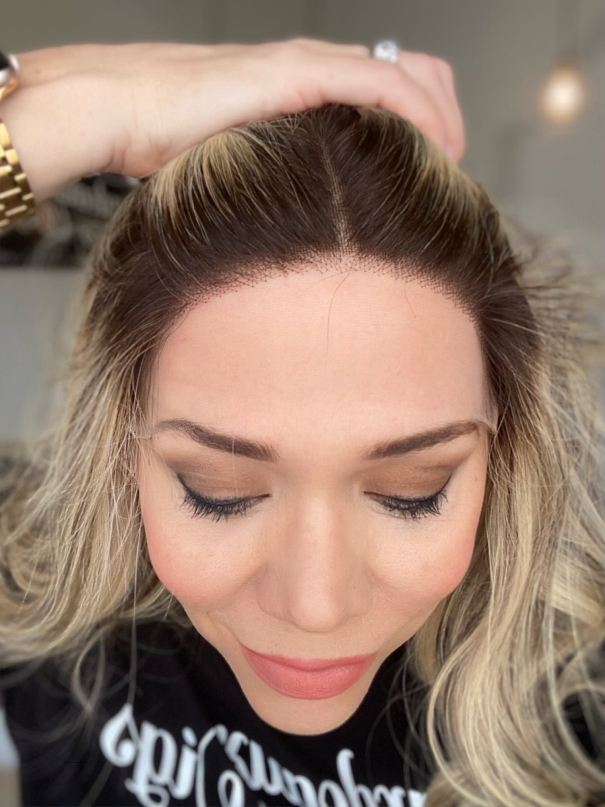 STOCK# BL328  GARDEAUX DELUXE LACE TOP WIG (SMALL  CAP)