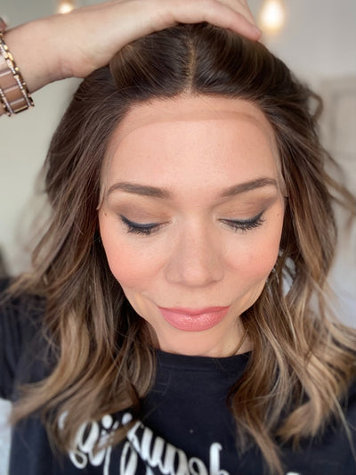 #G- 8257 GARDEAUX DELUXE HAND TIED DOUBLE LACE TOP WIG (MEDIUM CAP)