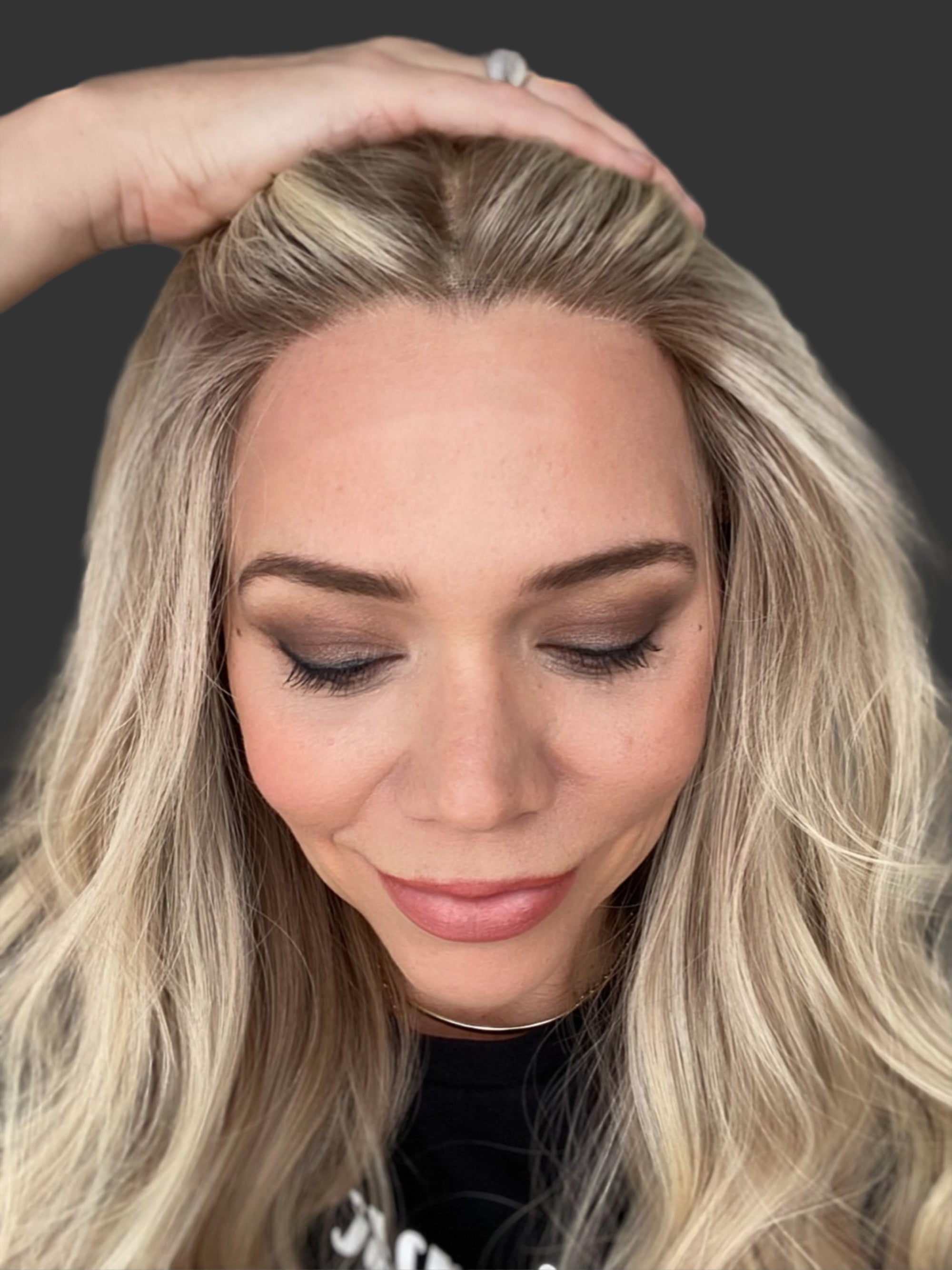 # G-8588 GARDEAUX DELUXE HAND TIED MONO TOP WIG (MEDIUM CAP)