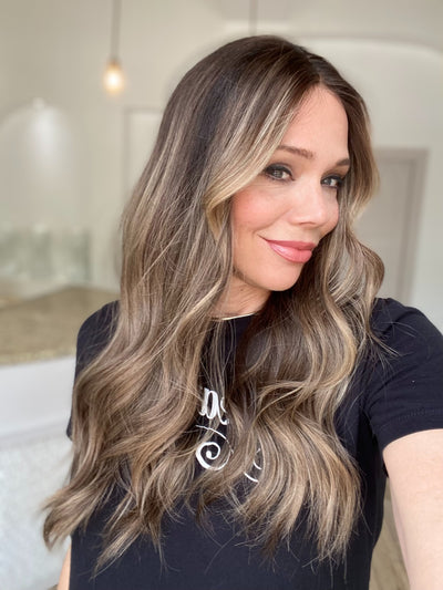 # 8312 GARDEAUX DELUXE LACE TOP WIG  (MEDIUM CAP)