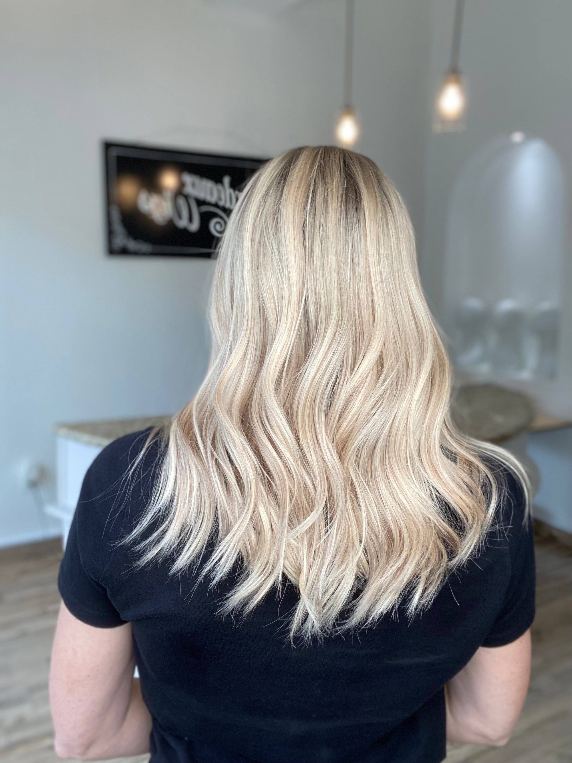 STOCK # BL624 GARDEAUX DELUXE LACE TOP WIG (SMALL CAP)