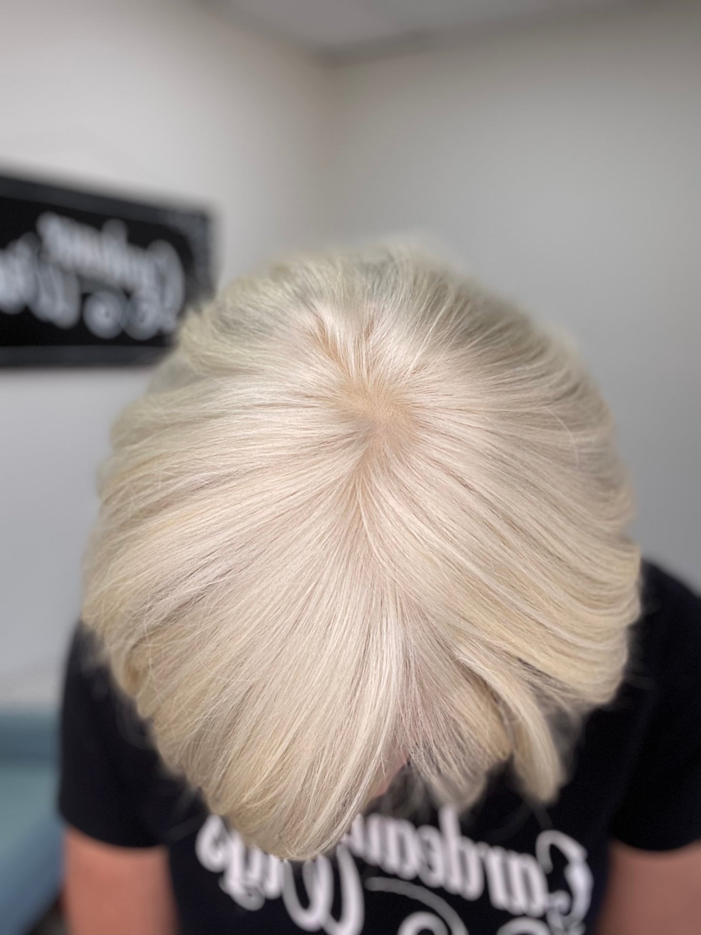 # 8745 GARDEAUX DELUXE MONO TOP WIG (MEDIUM CAP)
