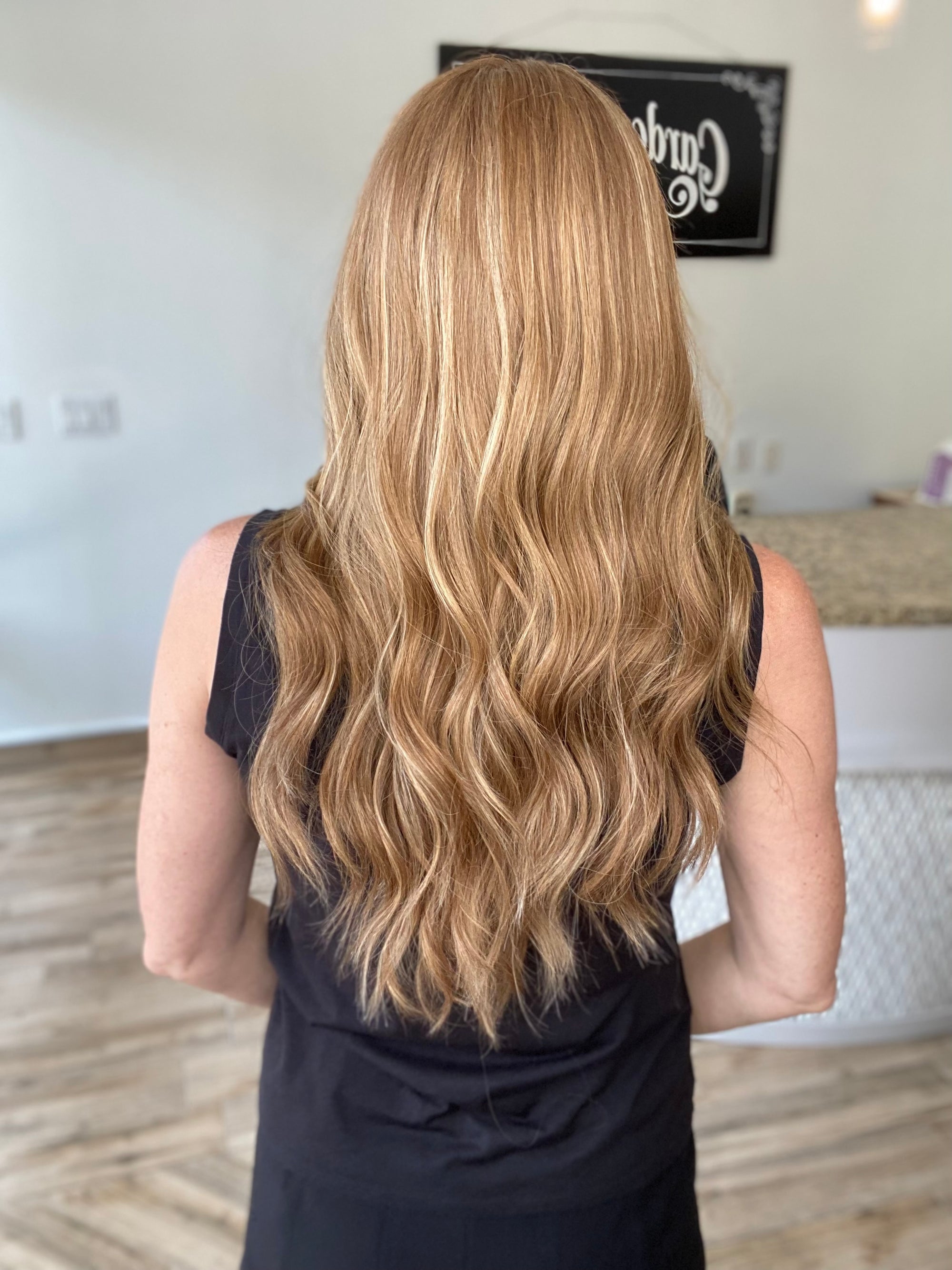 STOCK #JS341 GARDEAUX DELUXE HAND TIED, SILICONE LINED WIG (MEDIUM CAP)