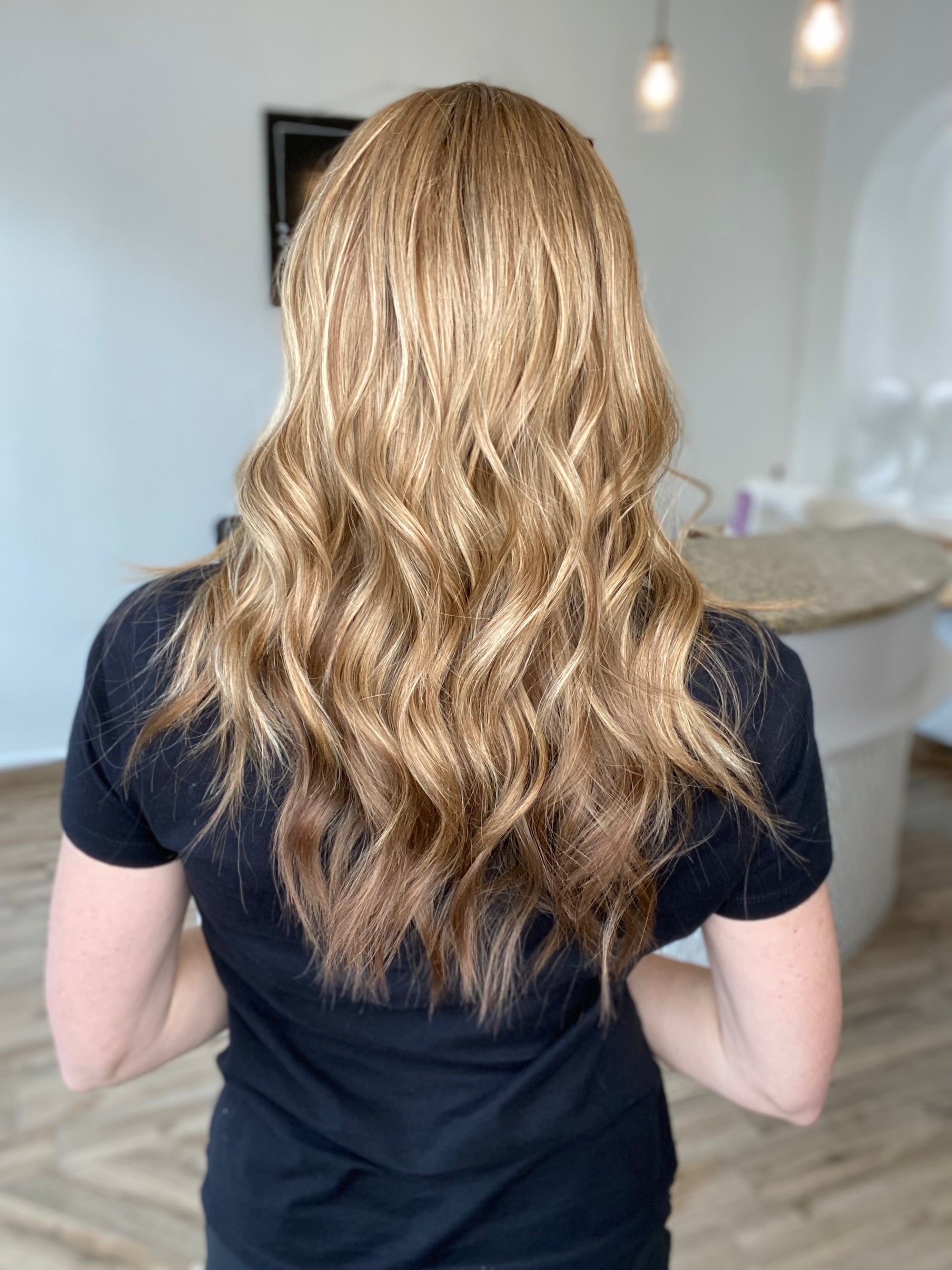 STOCK #JH311 GARDEAUX DELUXE HAND TIED MONO TOP WIG (MEDIUM CAP)