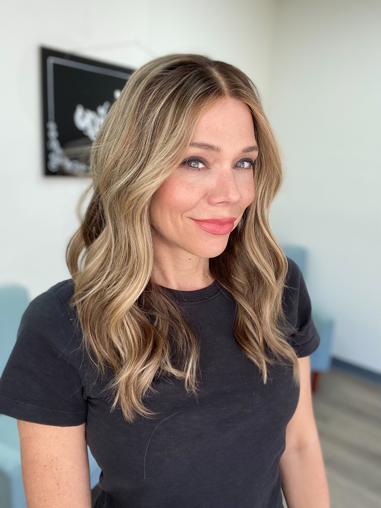# 8736 GARDEAUX DELUXE HAND TIED MONO TOP WIG (SMALL CAP)