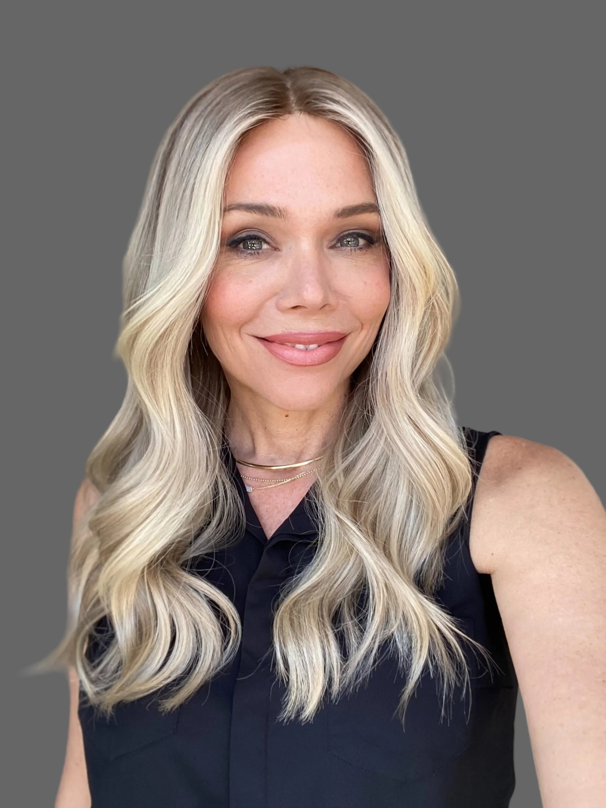 #G-8489 GARDEAUX DELUXE HAND TIED MONO TOP W/ LACE FRONT WIG (MEDIUM CAP)