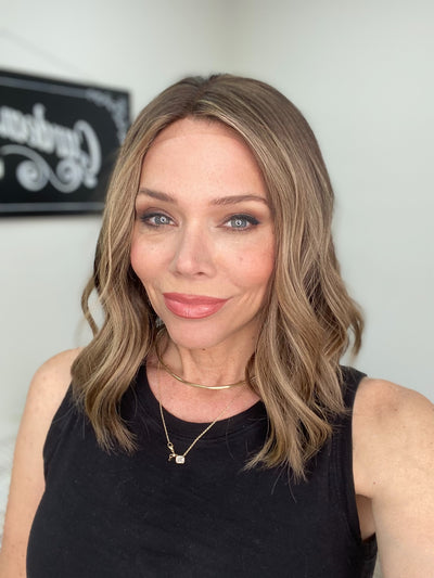 # 8670 GARDEAUX DELUXE HAND TIED, SILICONE LINED WIG (SMALL CAP)