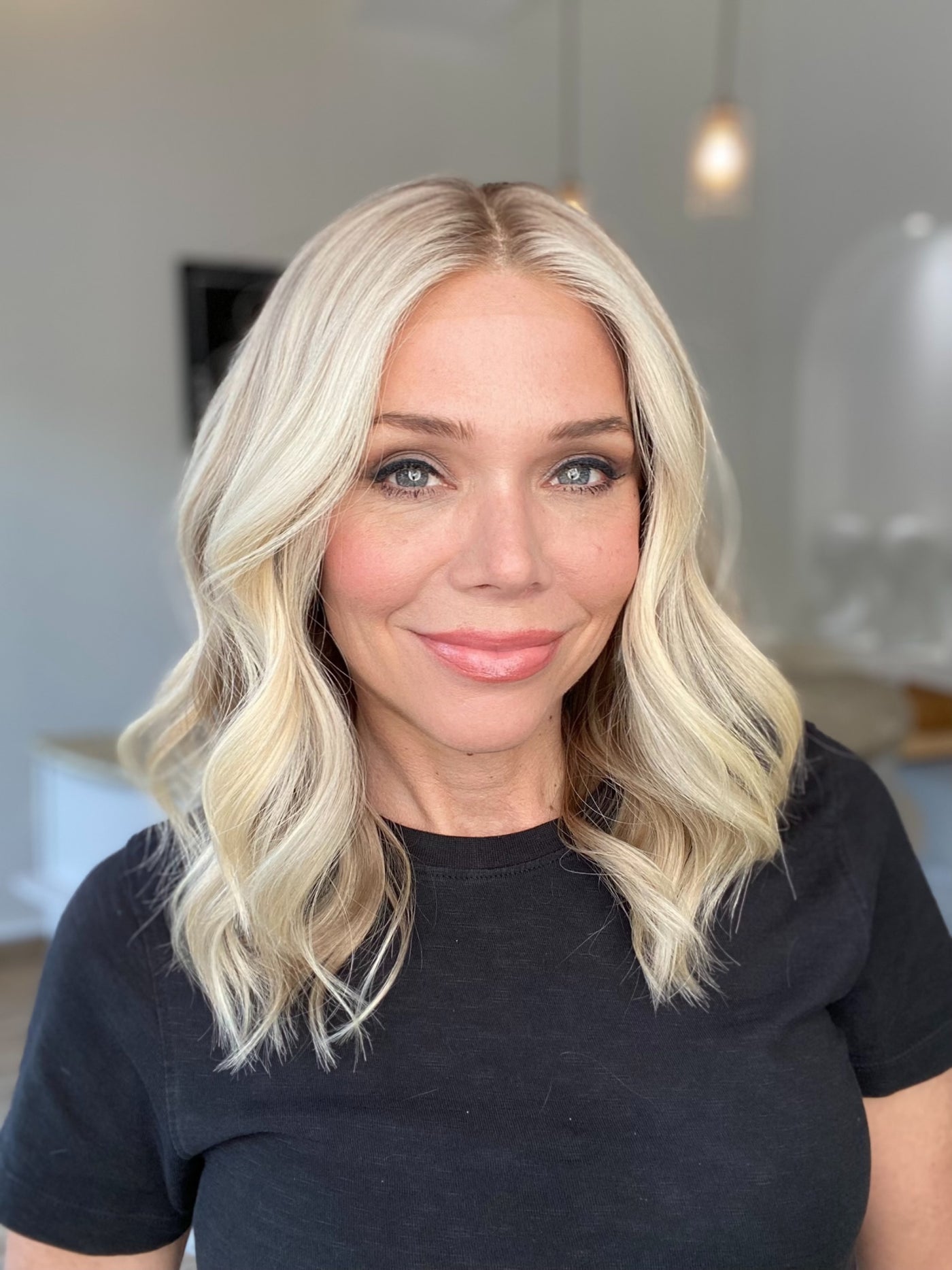 # G-8473 GARDEAUX DELUXE HAND TIED DOUBLE LACE TOP WIG