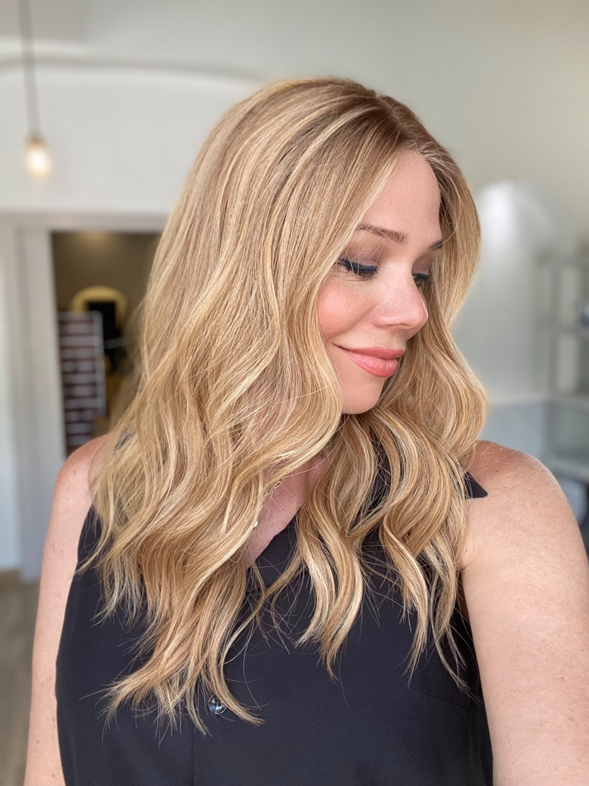 STOCK # JL-357.14 GARDEAUX DELUXE LACE TOP WIG (MEDIUM CAP)