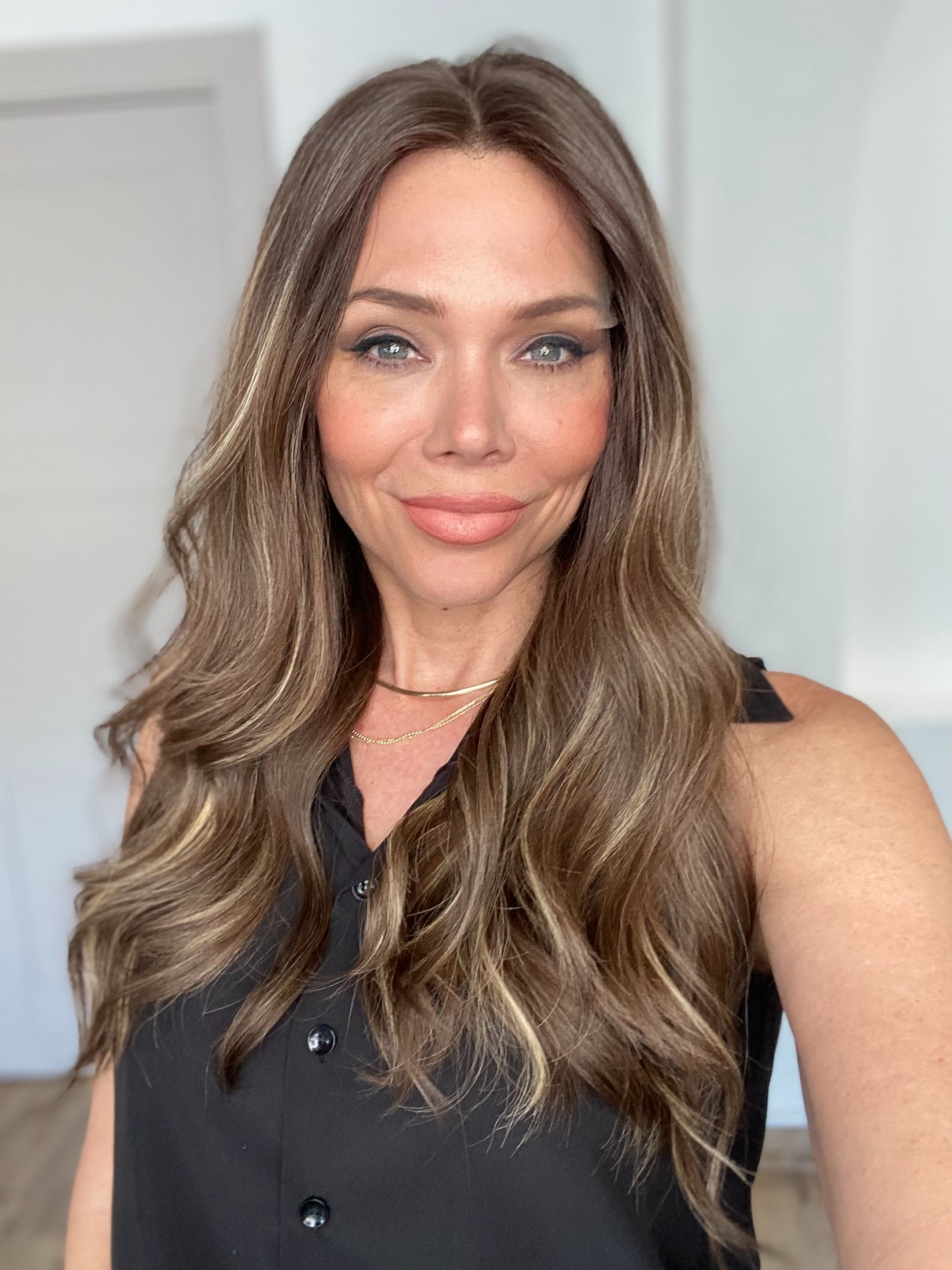 STOCK # BL-638.15 GARDEAUX DELUXE DOUBLE LACE TOP WIG (MEDIUM CAP)