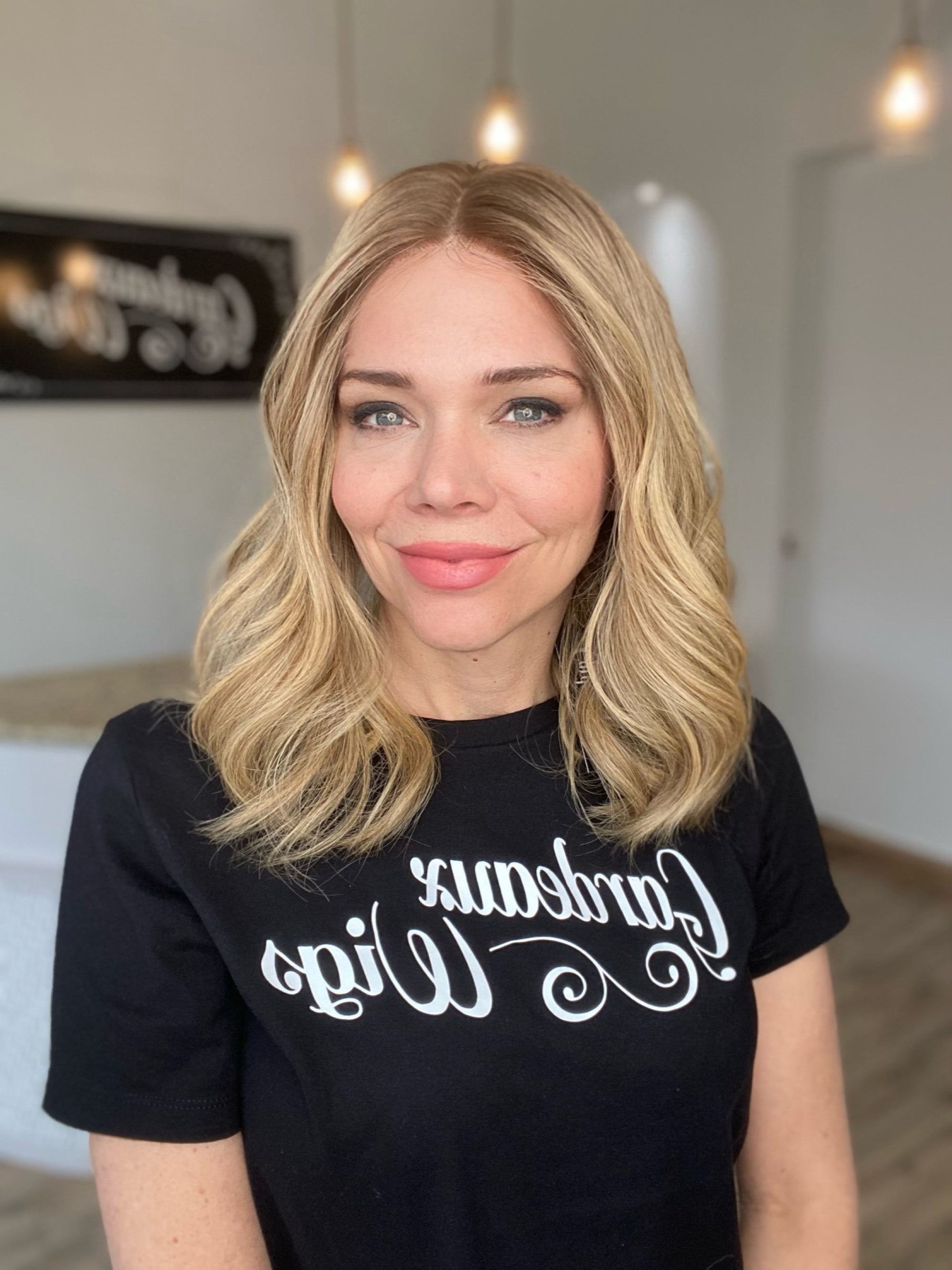 STOCK # BL604.10 GARDEAUX DELUXE LACE TOP WIG (MEDIUM CAP) FINAL SALE