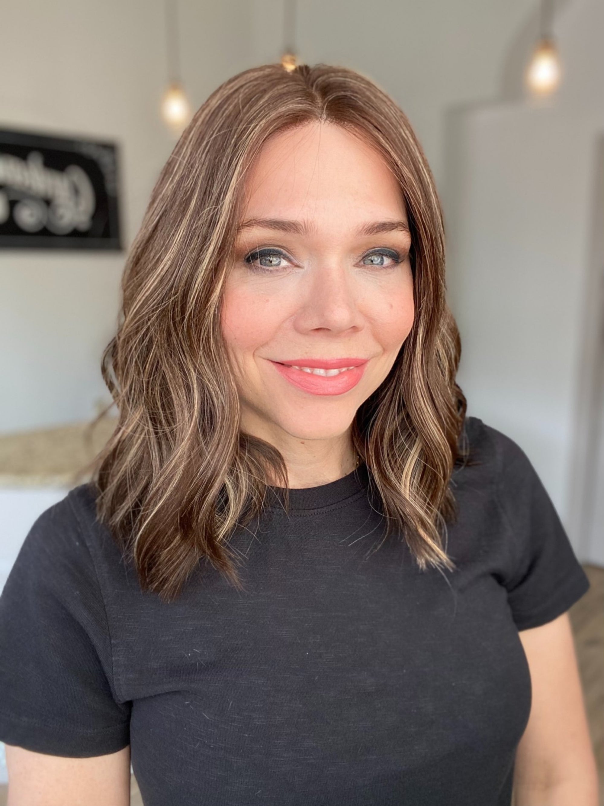 STOCK# BL610.8 GARDEAUX DELUXE LACE TOP WIG (SMALL CAP)