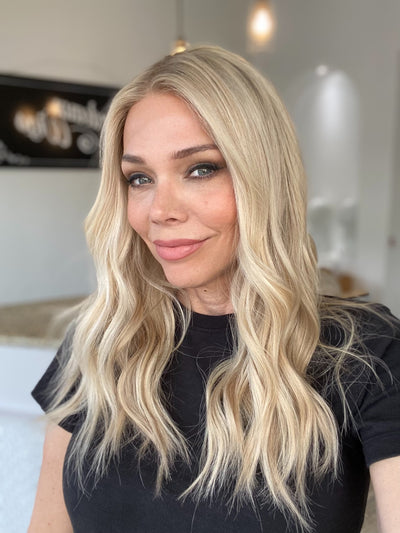 # 8253 GARDEAUX DELUXE LACE TOP WIG  (SMALL CAP)