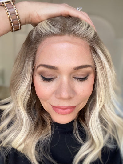 # 8267 GARDEAUX DELUXE HAND TIED DOUBLE LACE TOP WIG (MEDIUM CAP)