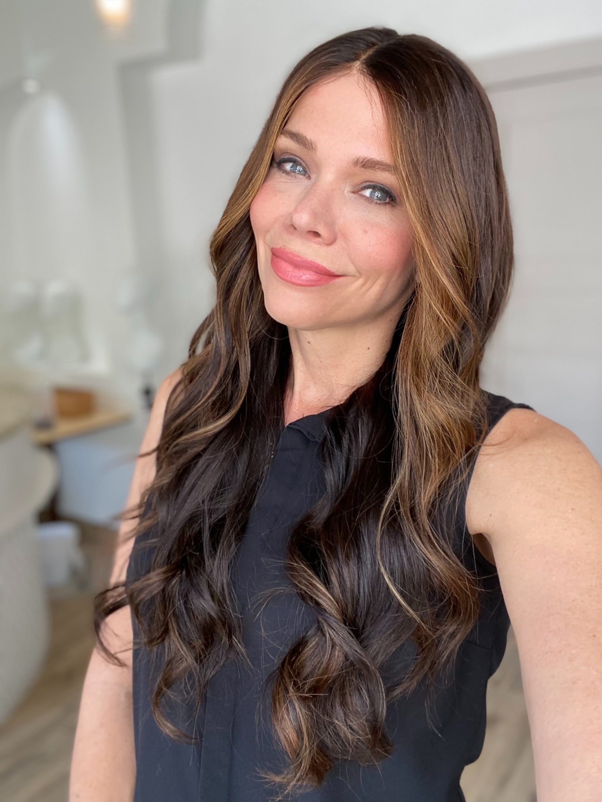 # 8531  "KIM" BY JON RENAU (AVERAGE CAP)