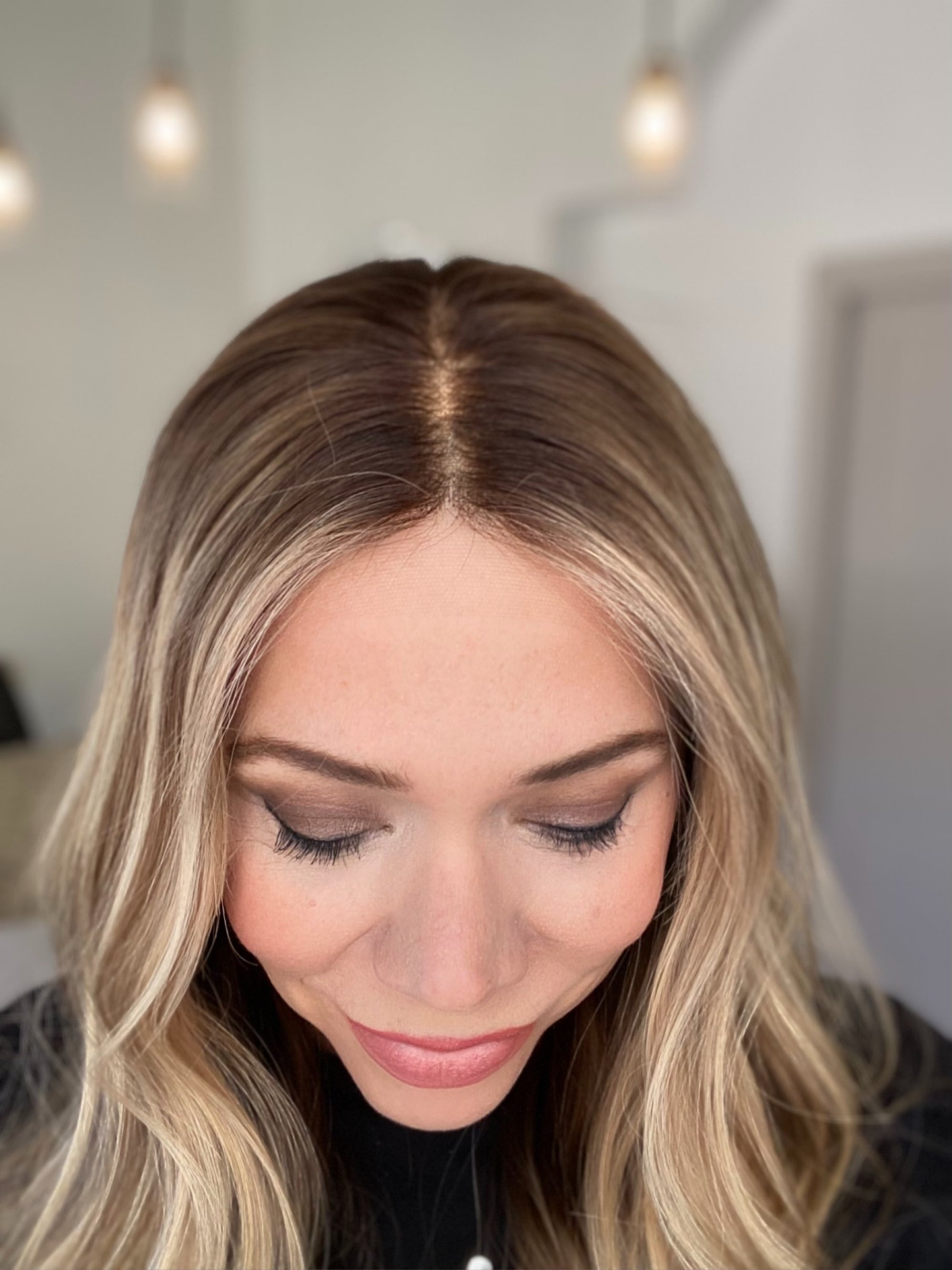 # 8582 GARDEAUX DELUXE LACE TOP WIG (SMALL CAP)