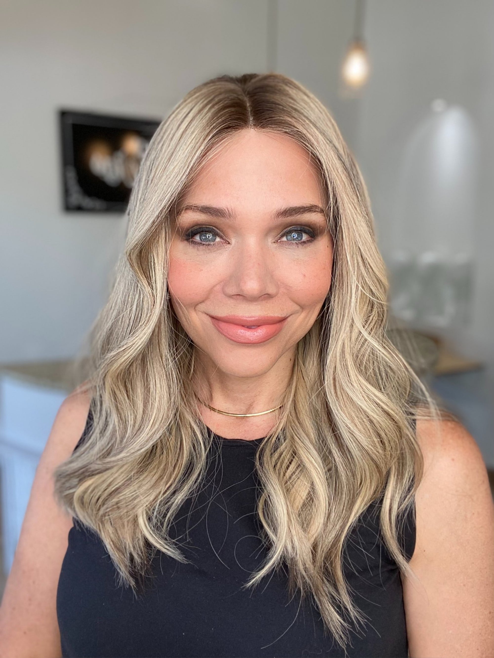 STOCK COLOR # BL604.13 GARDEAUX DELUXE LACE TOP WIG (MEDIUM CAP)