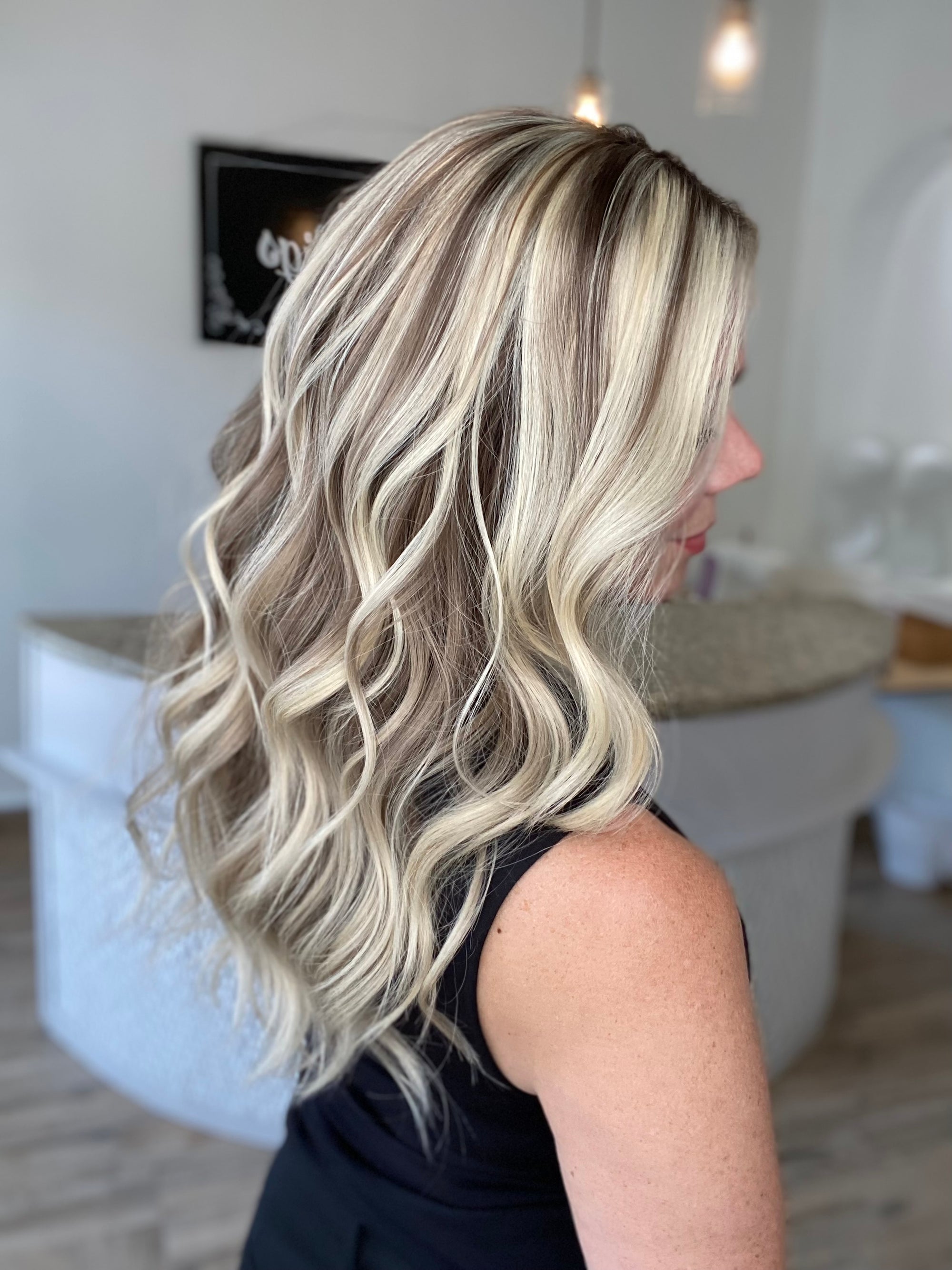 # 8486 GARDEAUX DELUXE HAND TIED MONO TOP WIG (SMALL CAP)