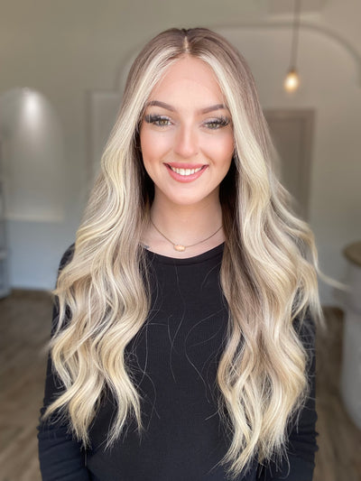 # 7433 GARDEAUX DELUXE LACE TOP WIG (MEDIUM CAP)