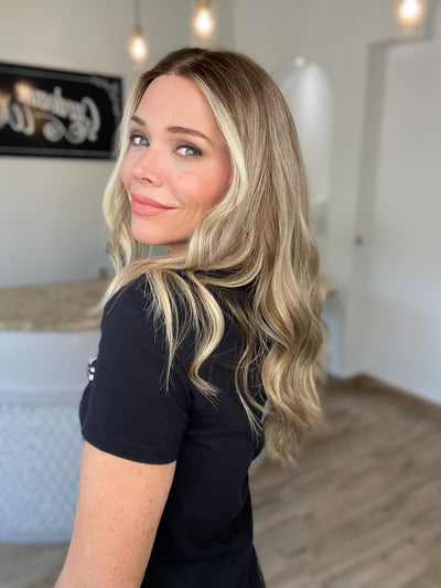 # 8501-A GARDEAUX DELUXE HAND TIED MONO TOP WIG (MEDIUM CAP)