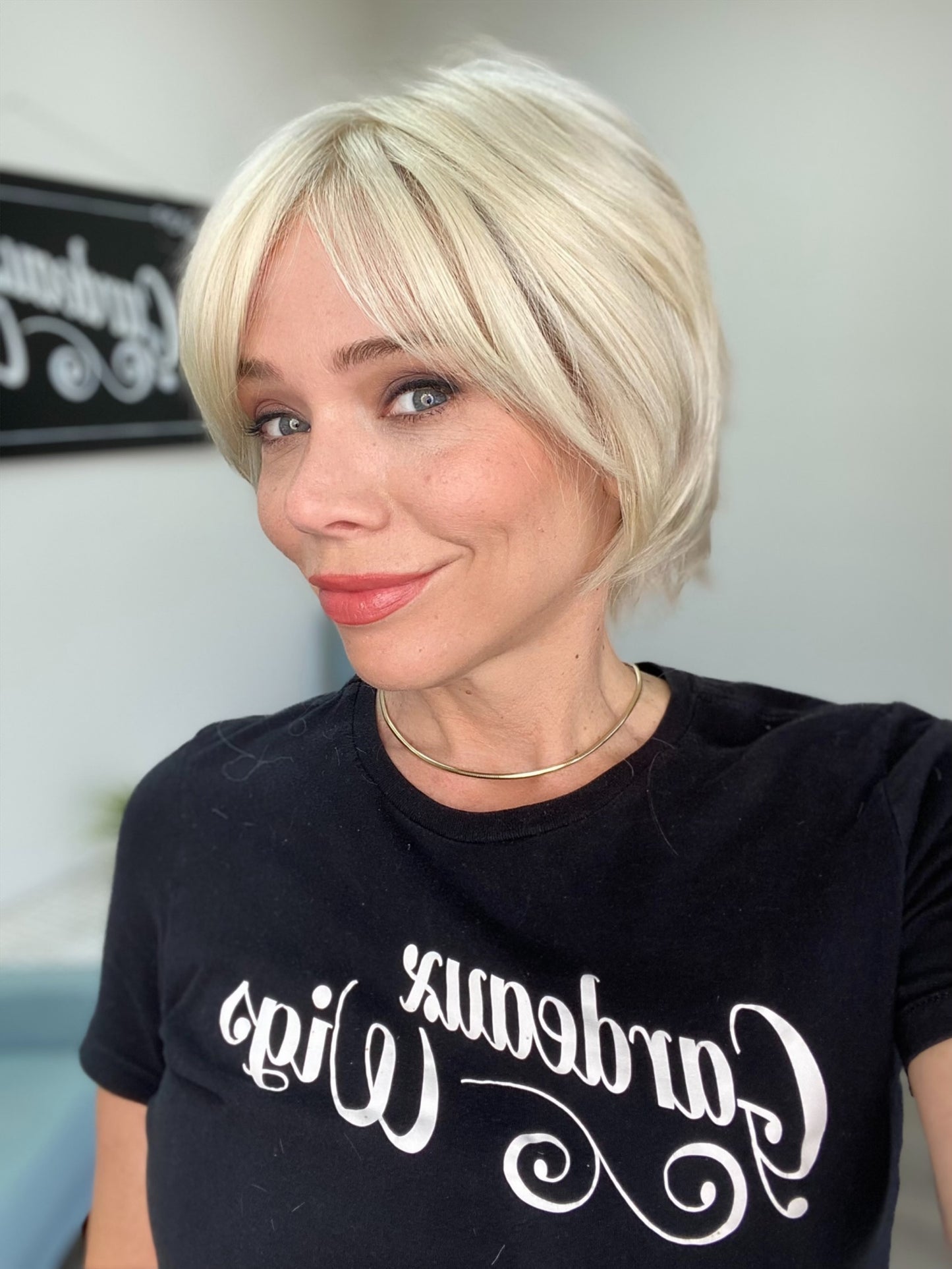 # 8745 GARDEAUX DELUXE MONO TOP WIG (MEDIUM CAP)