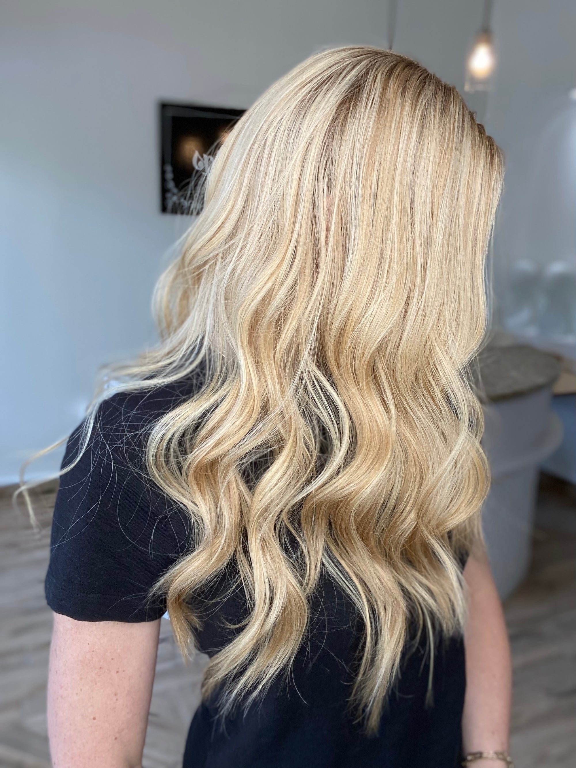 STOCK # JL301.16 GARDEAUX DELUXE LACE TOP WIG