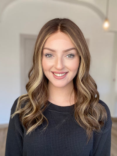 # 7476 GARDEAUX DELUXE LACE TOP WIG (MEDIUM CAP)
