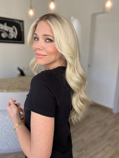 # 8205 GARDEAUX DELUXE LACE TOP WIG (MEDIUM CAP)
