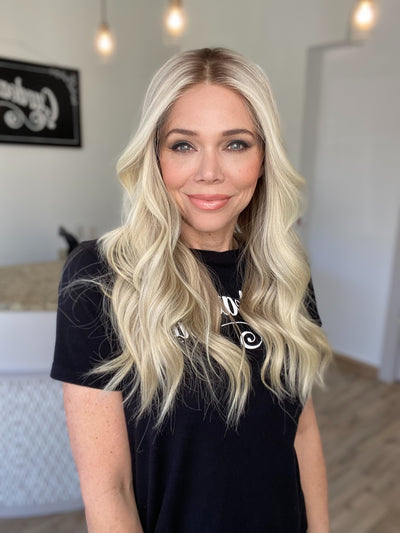 # 8205 GARDEAUX DELUXE LACE TOP WIG (MEDIUM CAP)