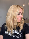 STOCK# JL301.10  GARDEAUX DELUXE LACE TOP WIG (MEDIUM CAP)