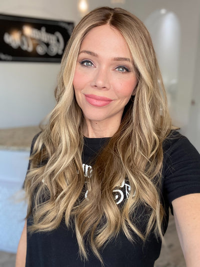 # 8498 GARDEAUX DELUXE HAND TIED MONO TOP WIG (MEDIUM CAP)