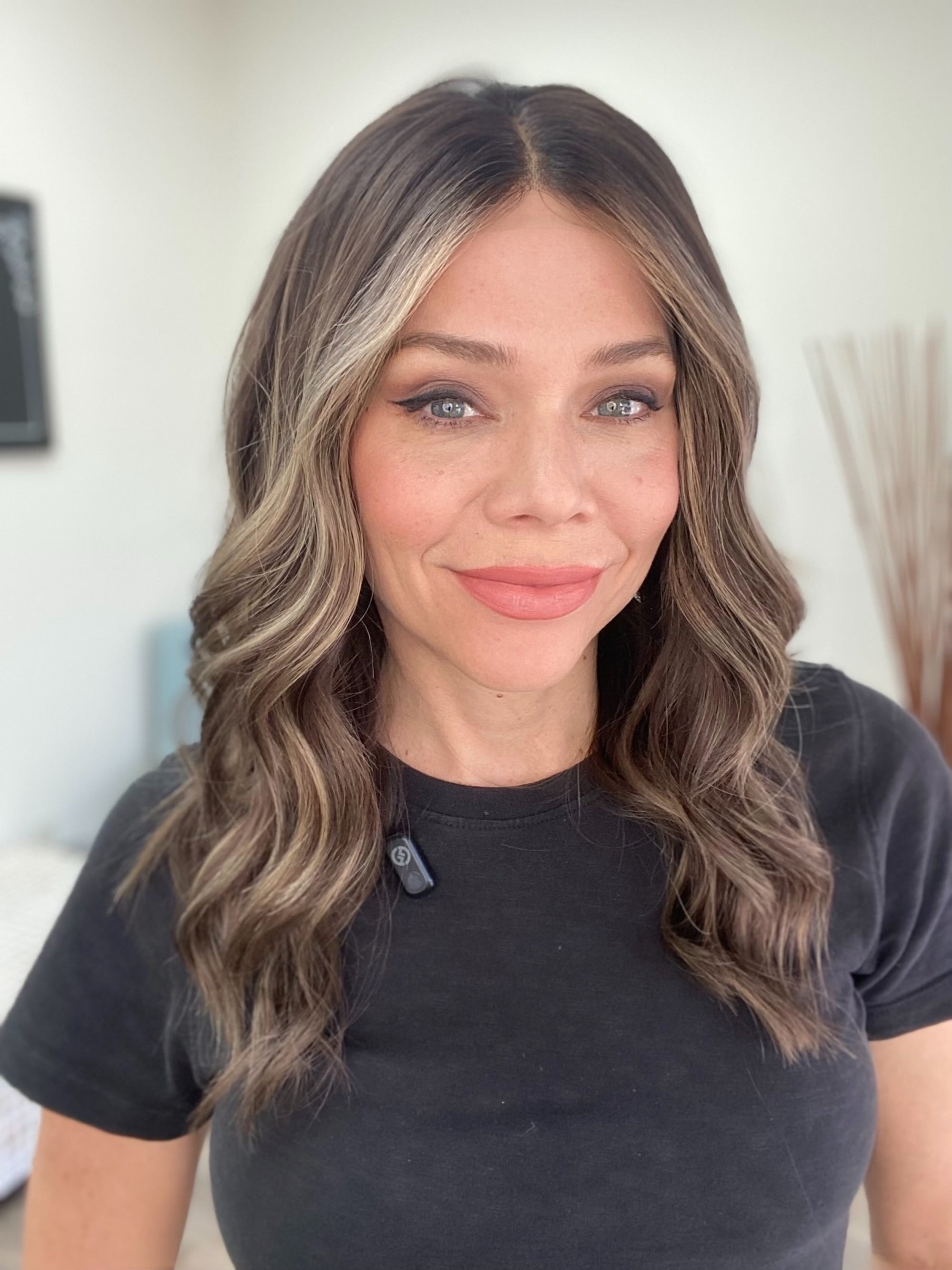 # 8724 GARDEAUX DELUXE HAND TIED DOUBLE LACE TOP WIG (MEDIUM CAP)