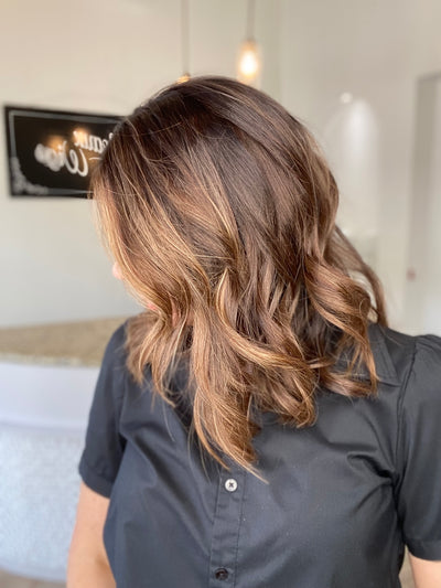 # 8496 GARDEAUX DELUXE HAND TIED MONO TOP WIG (MEDIUM CAP)